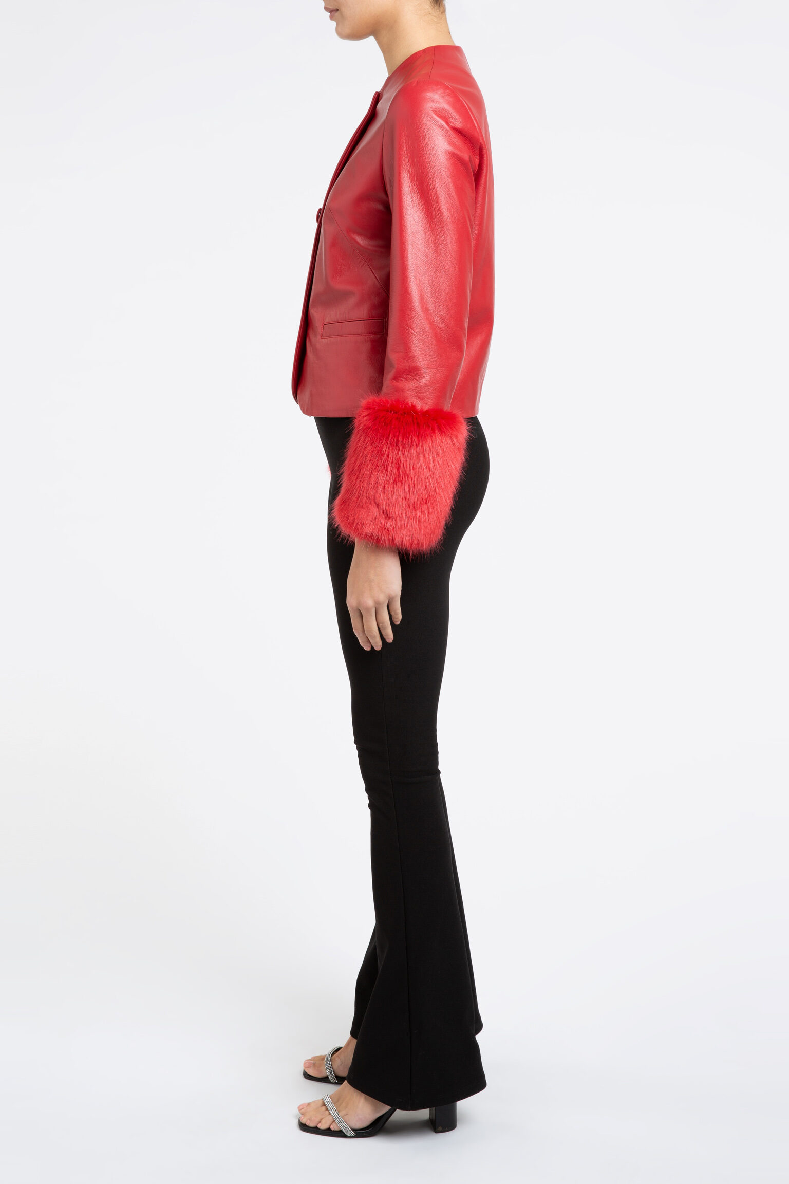 Vita Cropped Jacket in Red