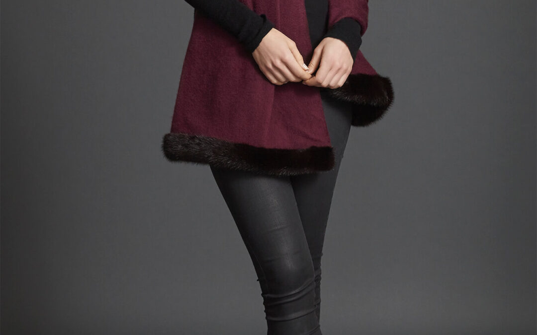 Cashmere Mink Shawl in Burgundy