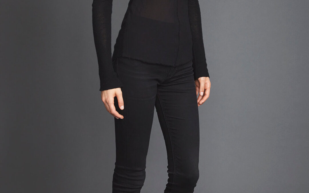 Lapel Cross-Through Collar in Sapphire