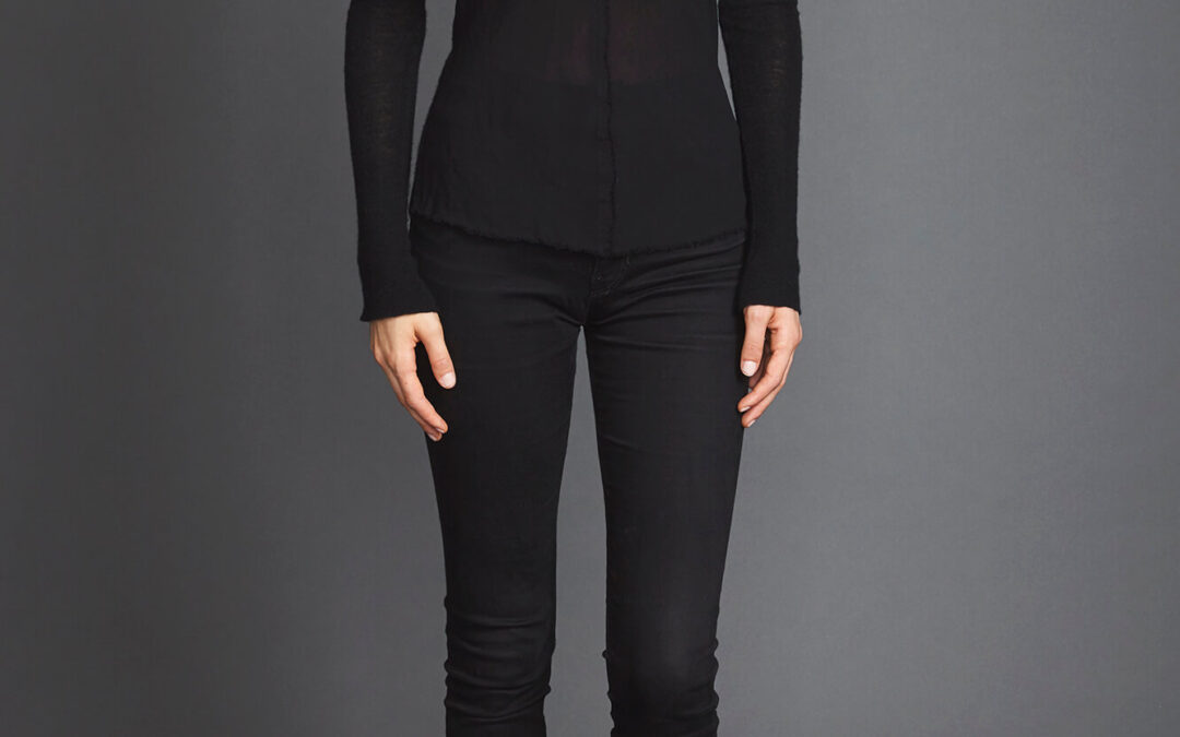 Lapel Cross-Through Collar in Sapphire