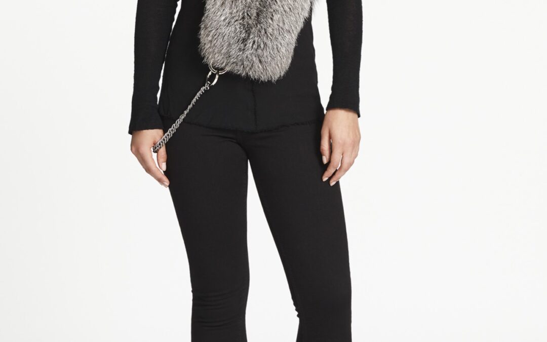 Chained Stole in Blue Frost