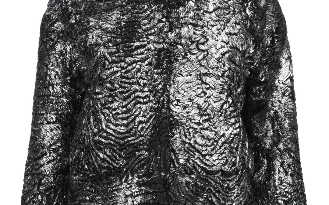 Cropped Jacket in Metallic Swakara